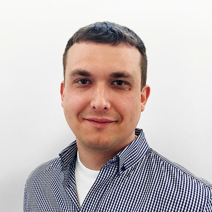 E-COM В ГОРЛЕ: Дмитрий Чирков о том, как онлайн-продажи помогают аптечным сетям выживать и развиваться
