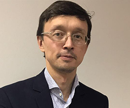 Антон Новиков