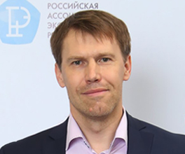 Дмитрий Галаганов