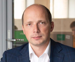 Михаил Толоконников